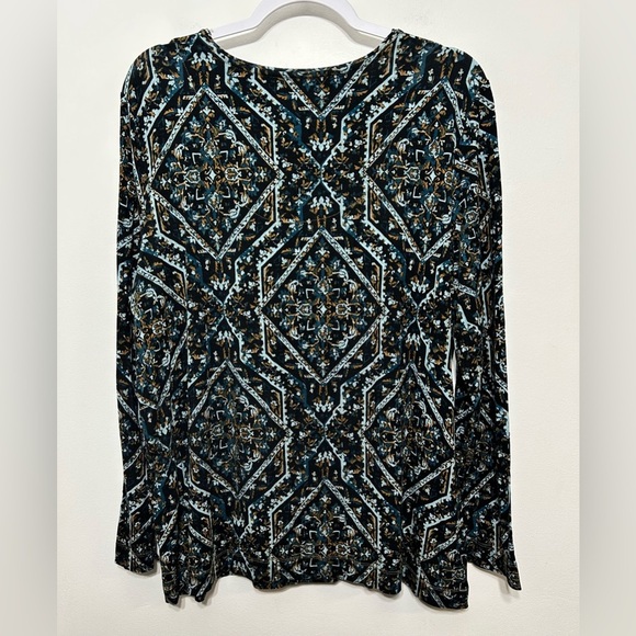 Chicos Bohemian Floral Geometric Block Layering Long Sleeve Tee Shirt - Picture 4 of 8